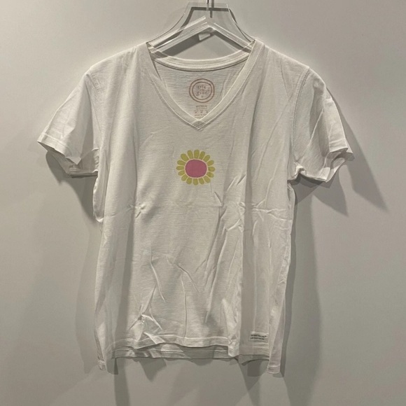 Life Is Good White Graphic T-Shirt Top‎ Womens Size Medium - Picture 1 of 5